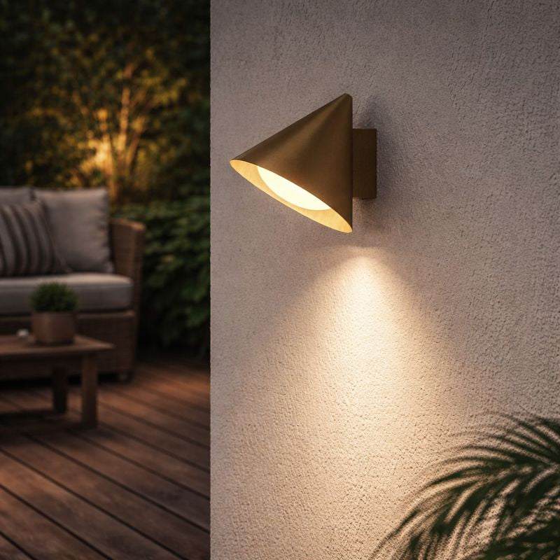 Modern Cone Metal Outdoor Wall Light with Warm LED | Sconera
