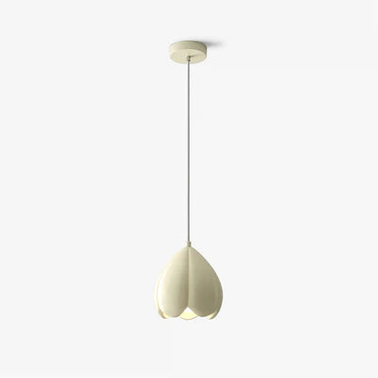 Modern Floral Resin Shade Pendant Light for Interiors | Quorel
