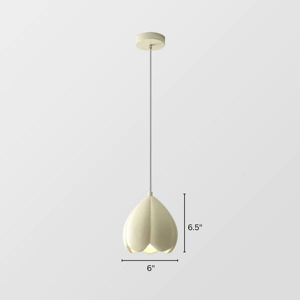 Modern Floral Resin Shade Pendant Light for Interiors | Quorel