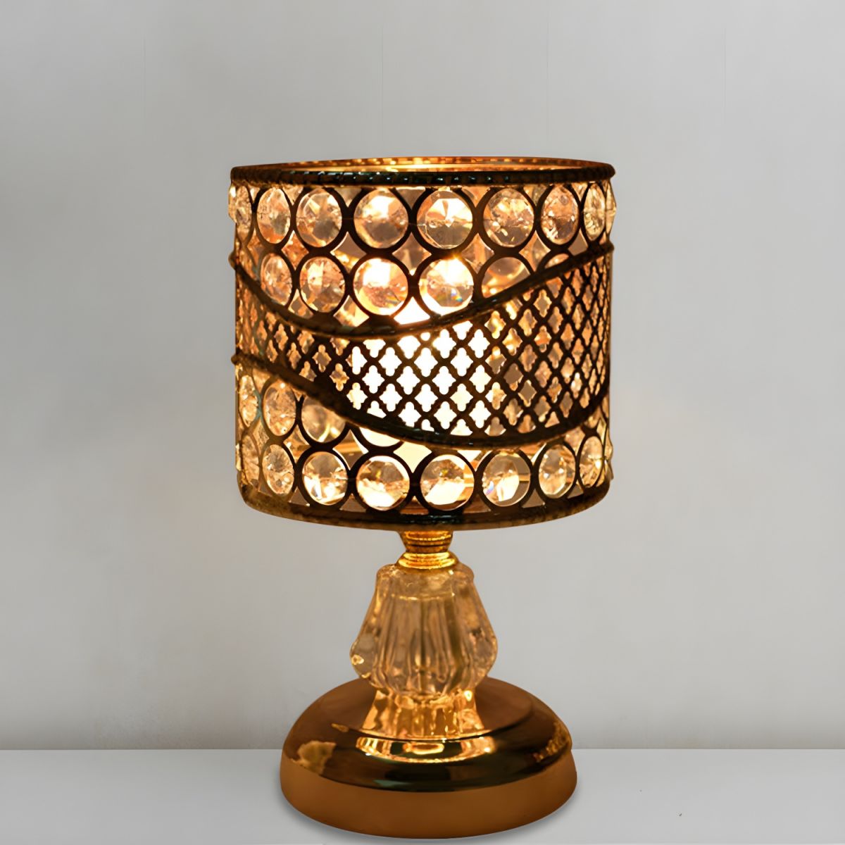 Modern Gold Crystal Shade Table Lamp With LED Light | Envoris