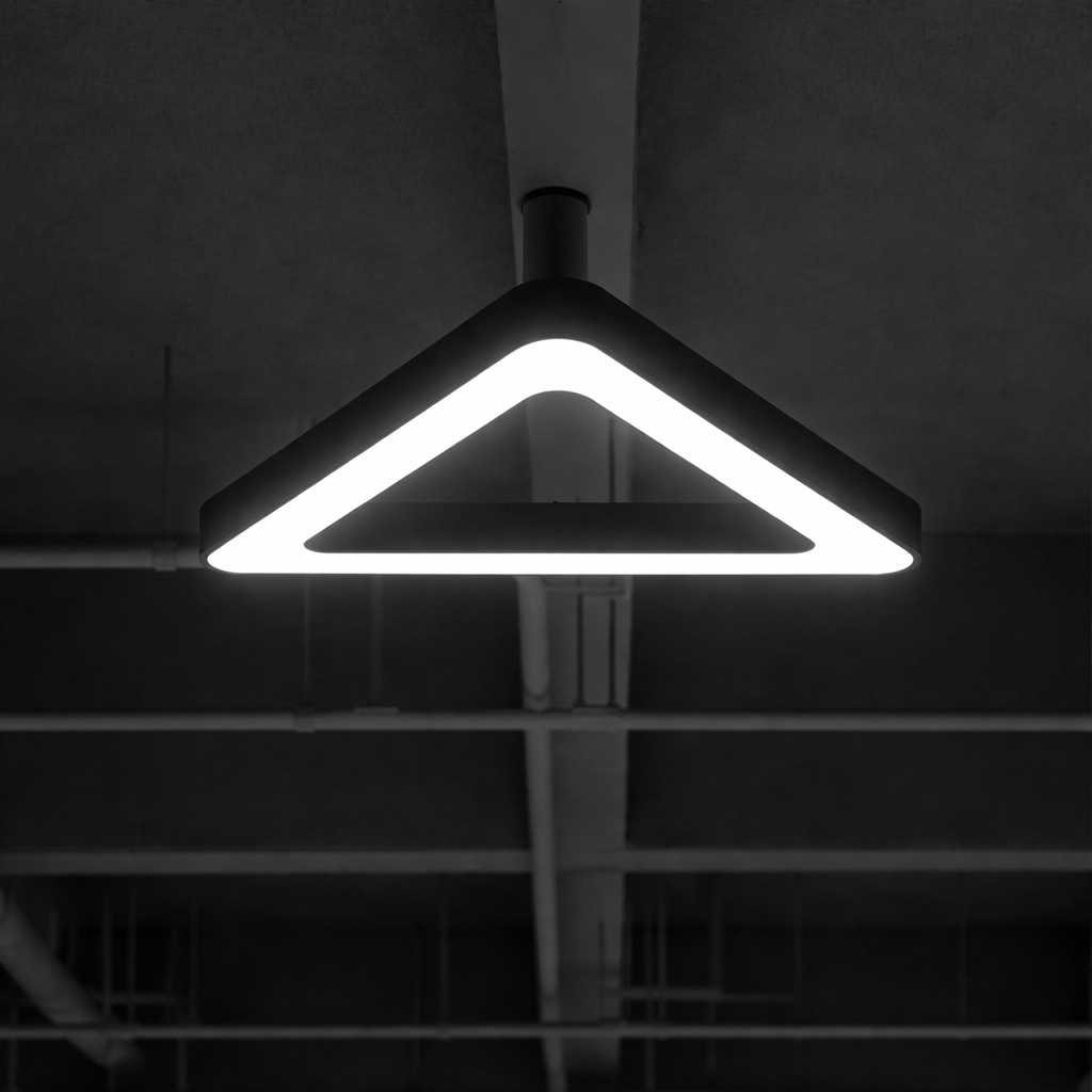 Modern Linear LED Ceiling Light Metal Indoor Fixture | Zanoriq