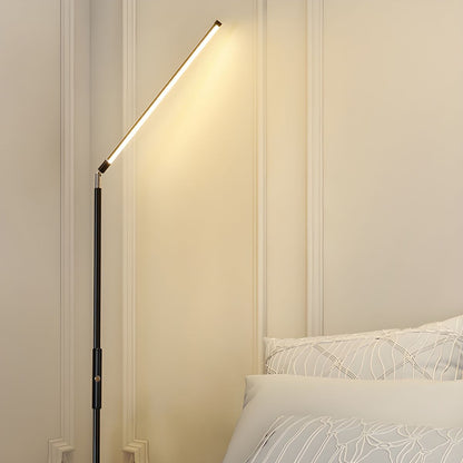 Modern Metal Floor Lamp With Clean Linear LED Form | Norveth