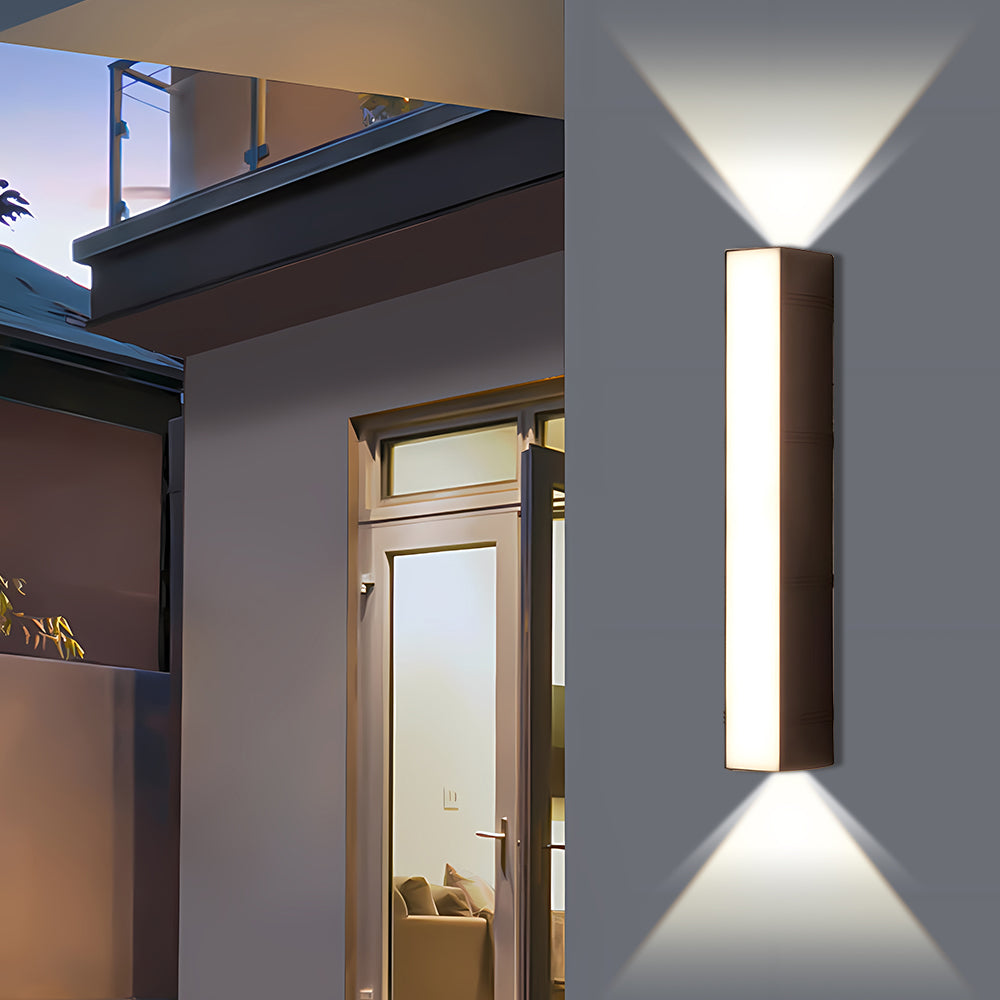 Modern Minimalist LED Tube Outdoor Wall Light | Lamirex