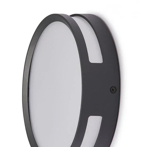 Modern Round LED Metal Wall Light for Outdoors | Nortiq