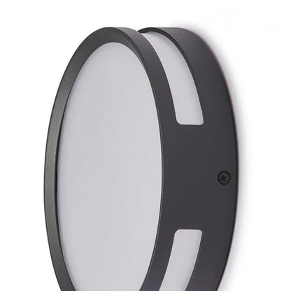 Modern Round LED Metal Wall Light for Outdoors | Nortiq