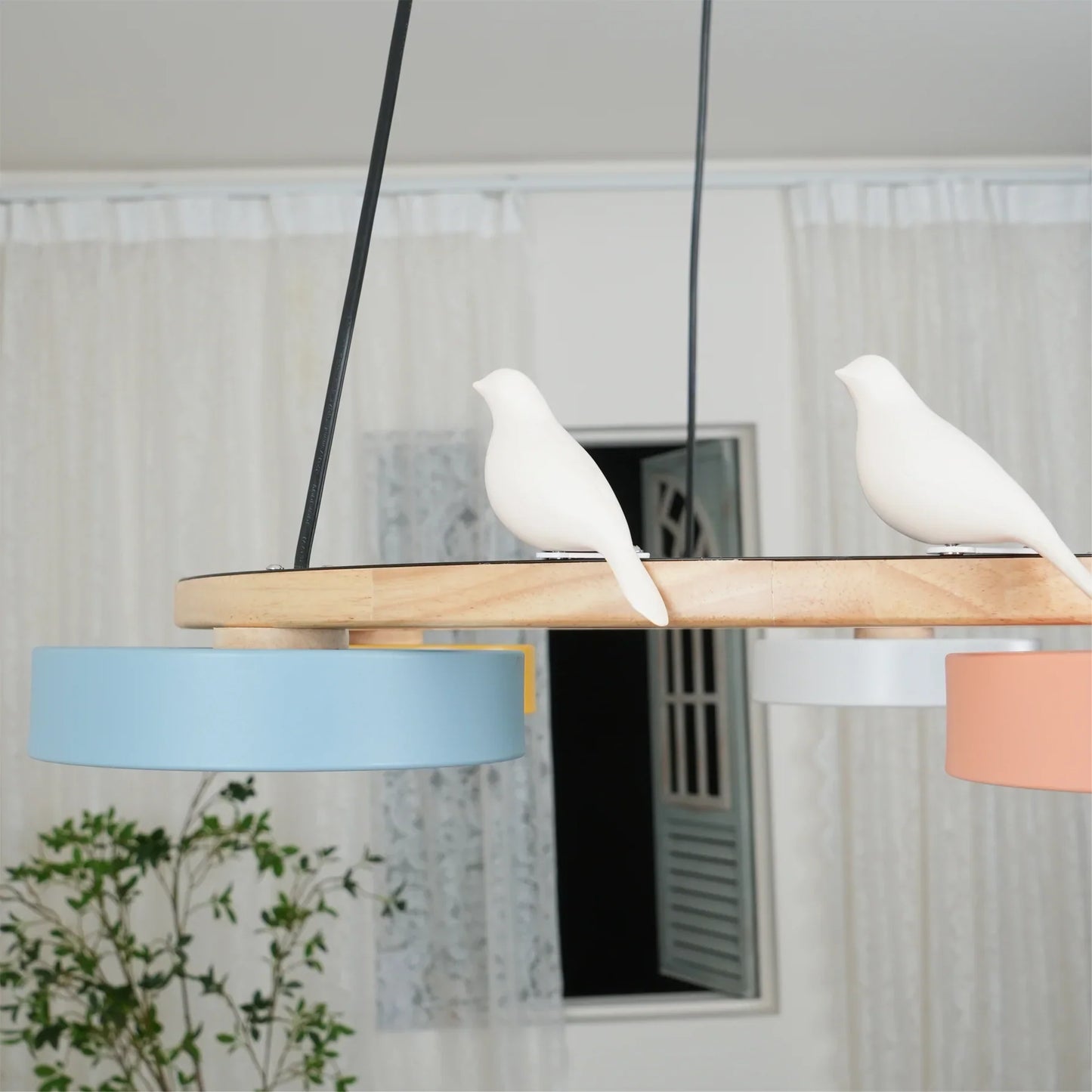 Modern Round Wood LED Chandelier Ceiling Pendant | Lunwora
