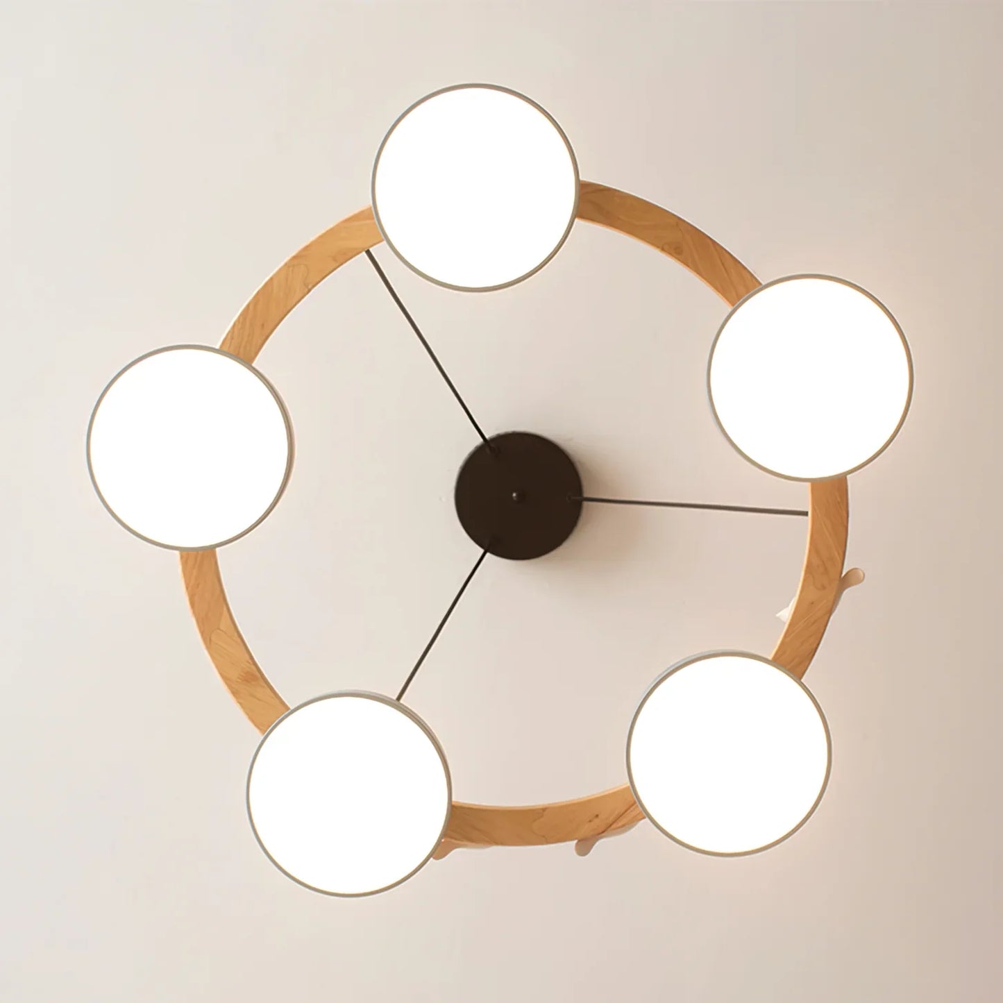 Modern Round Wood LED Chandelier Ceiling Pendant | Lunwora