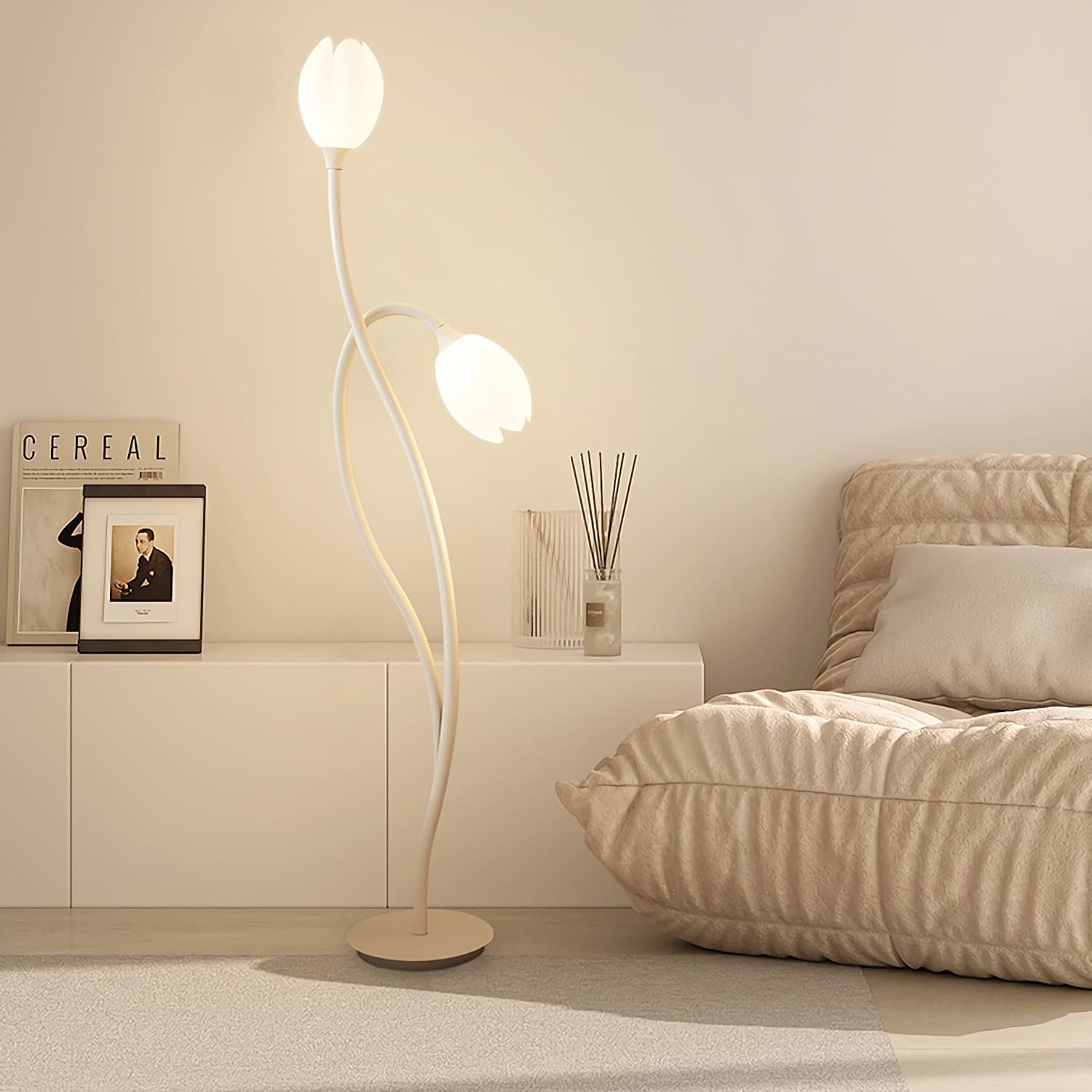 Modern Sculptural Metal Flower Floor Lamp Design | Floriva