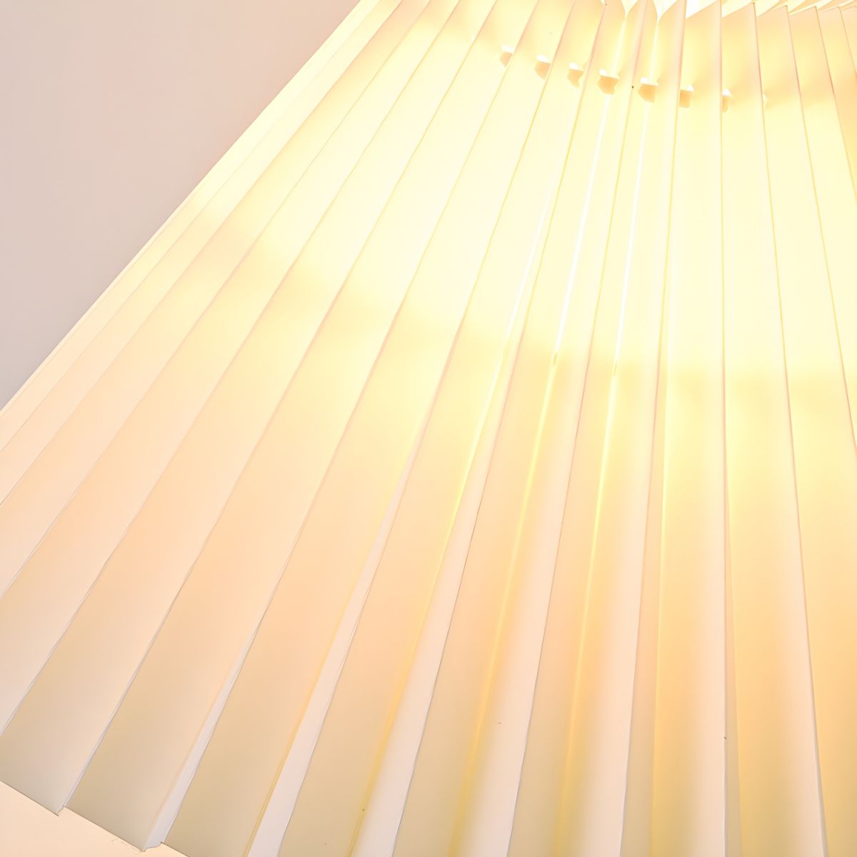 Modern Table Lamp with Ceramic Base Cone Shade | Zarnivo