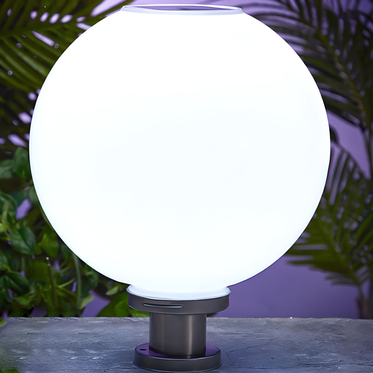 Nordic Metal Ball Solar Outdoor Garden Pillar Light | Solvren