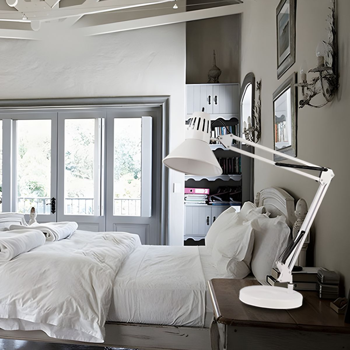 Nordic Metal Cone Shade Table Lamp with Adjustable Arm | Varnico