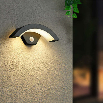 Nordic Metal Outdoor Wall Light With Motion Sensor | Morniq