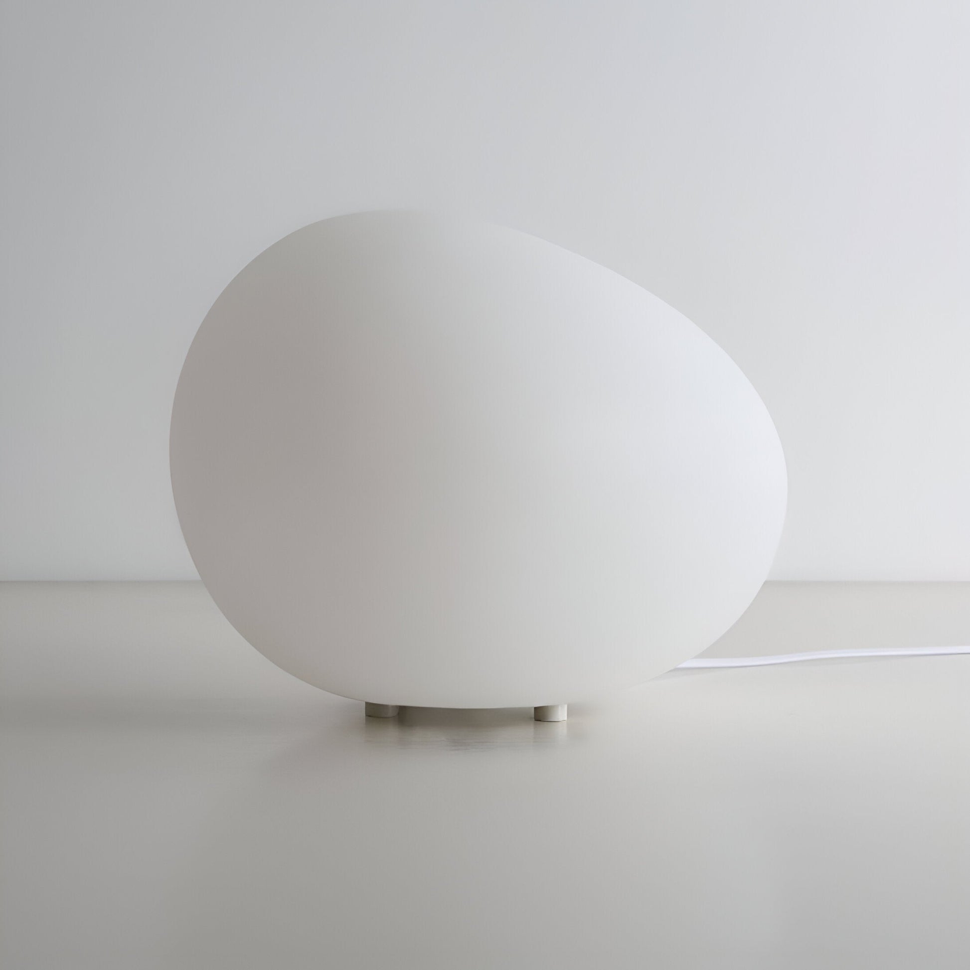 Nordic Metal Table Lamp for Modern Interior Spaces | Zorvelle