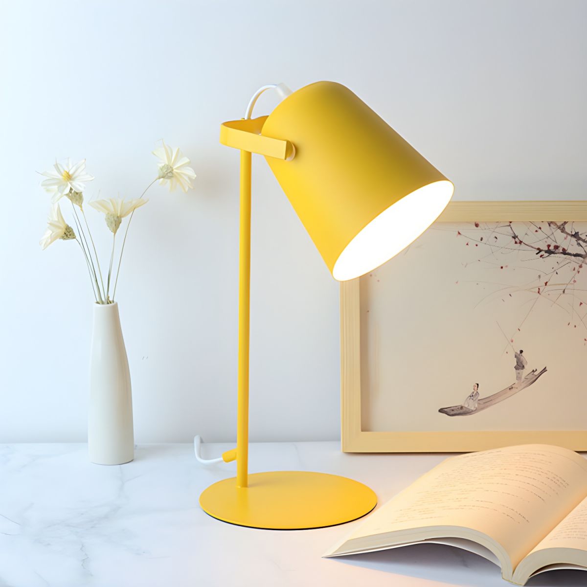 Nordic Metal Table Lamp with Bell Shade Modern Design | Cavelle