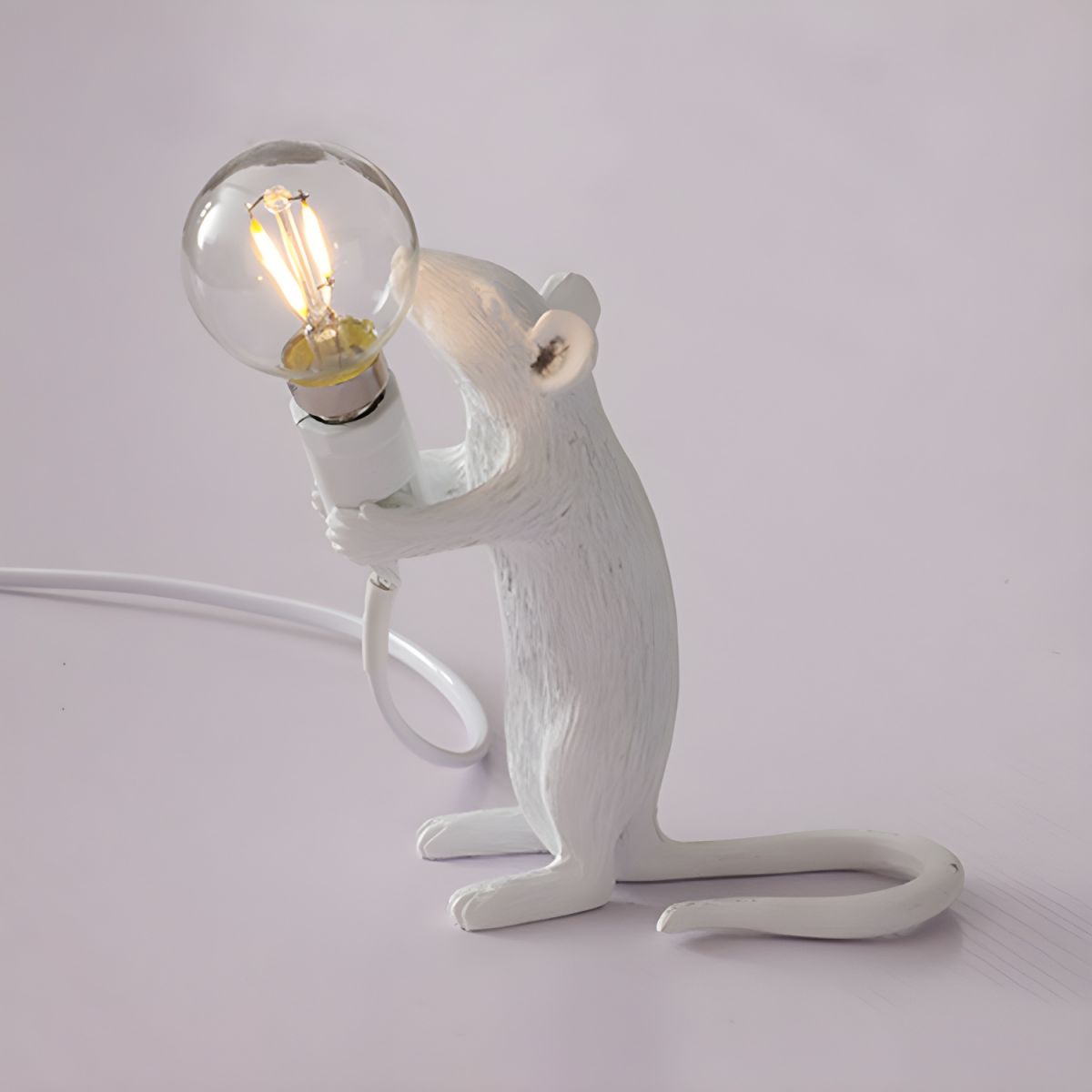 Nordic Mouse Table Lamp White Resin Art Deco | Marnivo