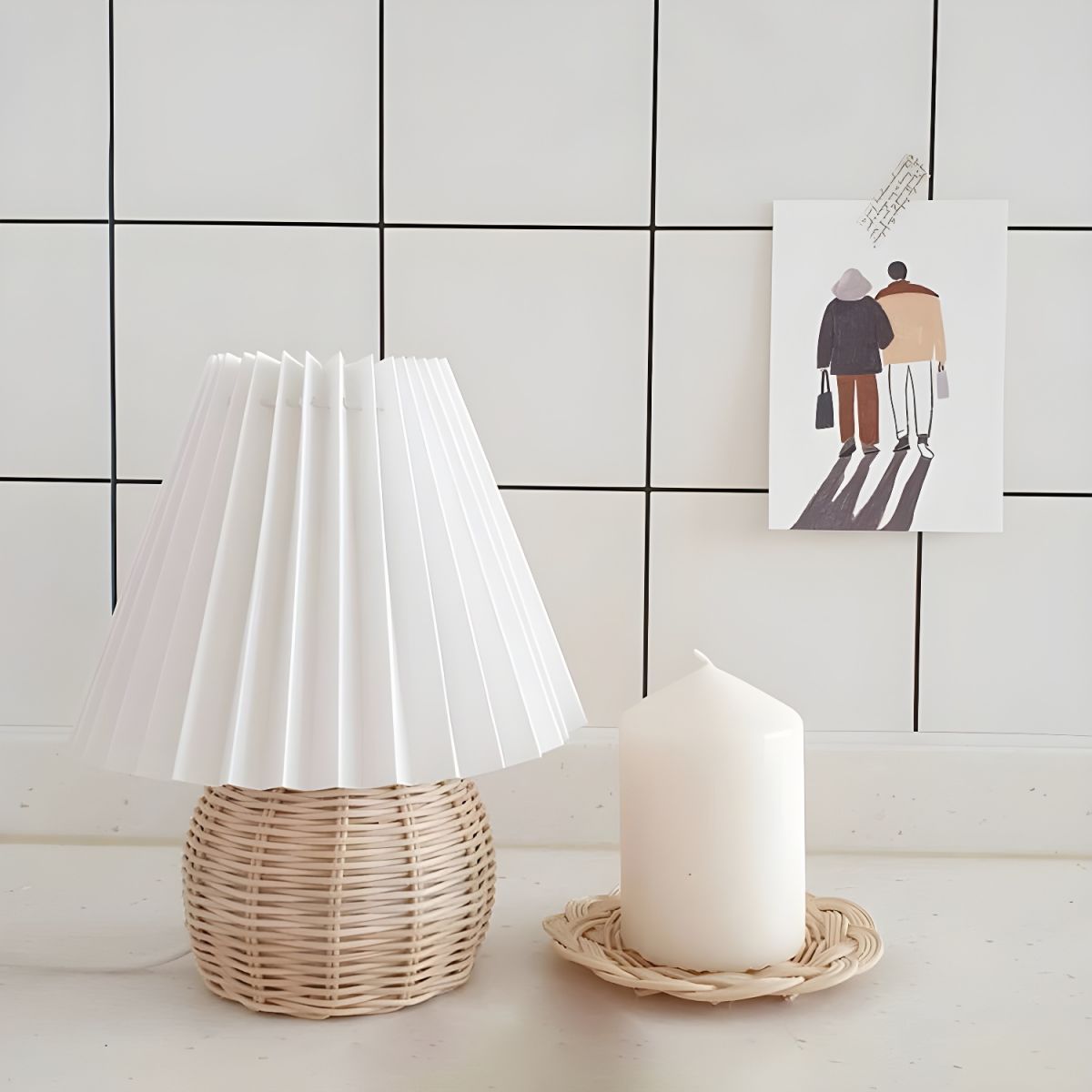 Oriental Table Lamp with Rattan and Pagoda Shade | Tervika