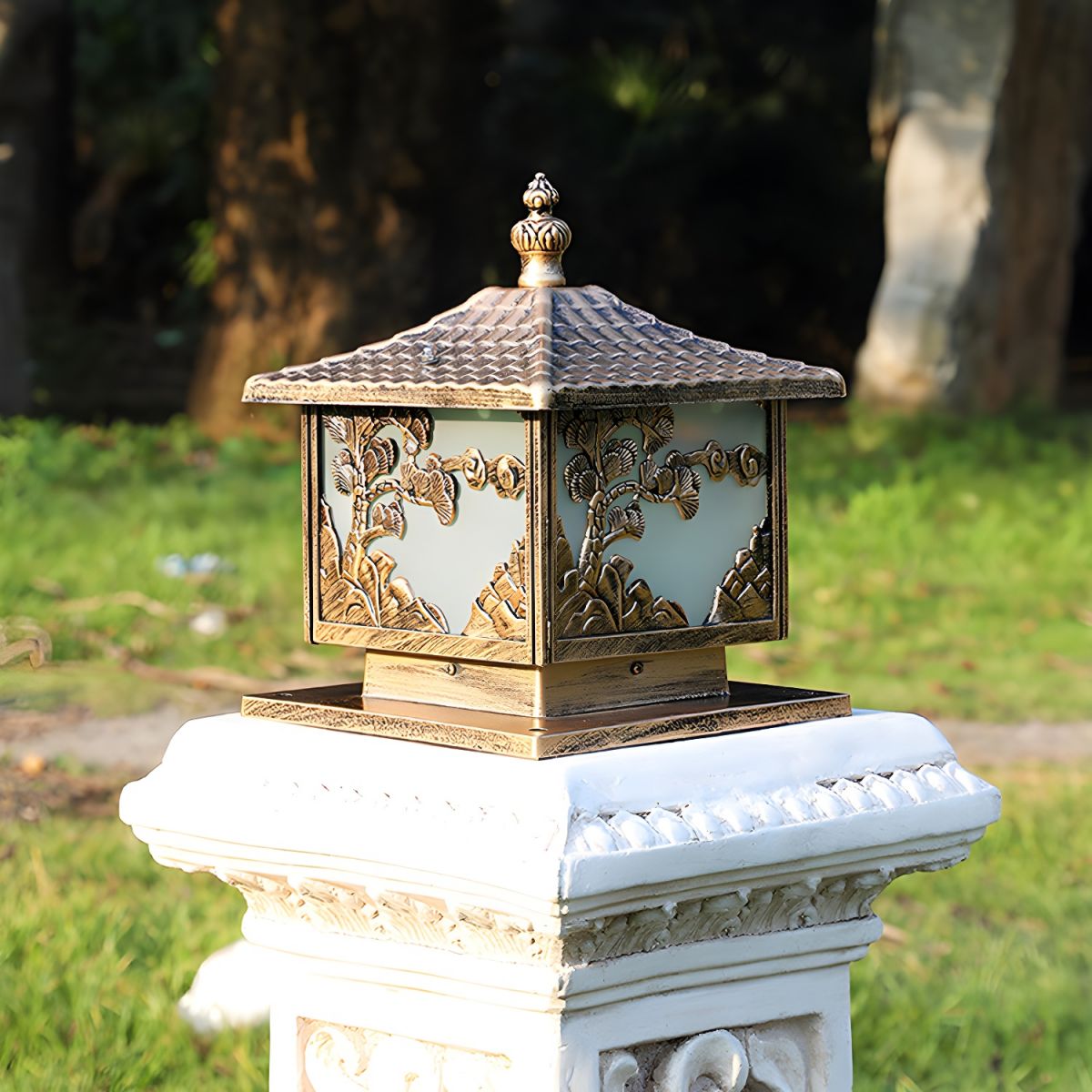Outdoor Aluminium Cube Pillar Light for Gardens | Lumavo