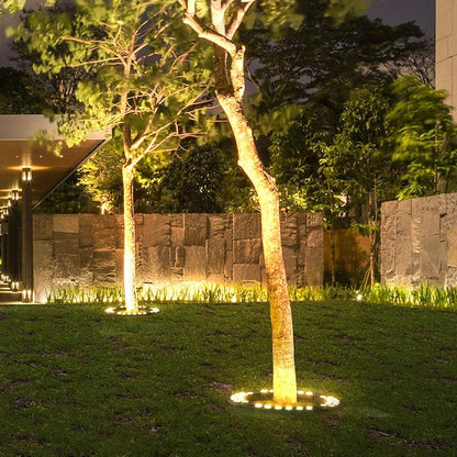 LED Outdoor Garden Spotlight for Tree Lighting | Gardova