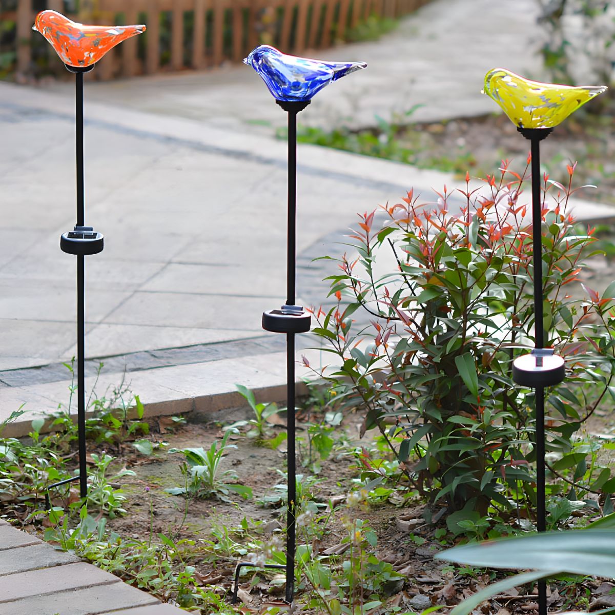 Solar Bird Glass Garden Stake Lamp for Patios | Avibloom