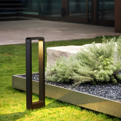 Outdoor Metal Pillar Light with Glass Shade | Postera