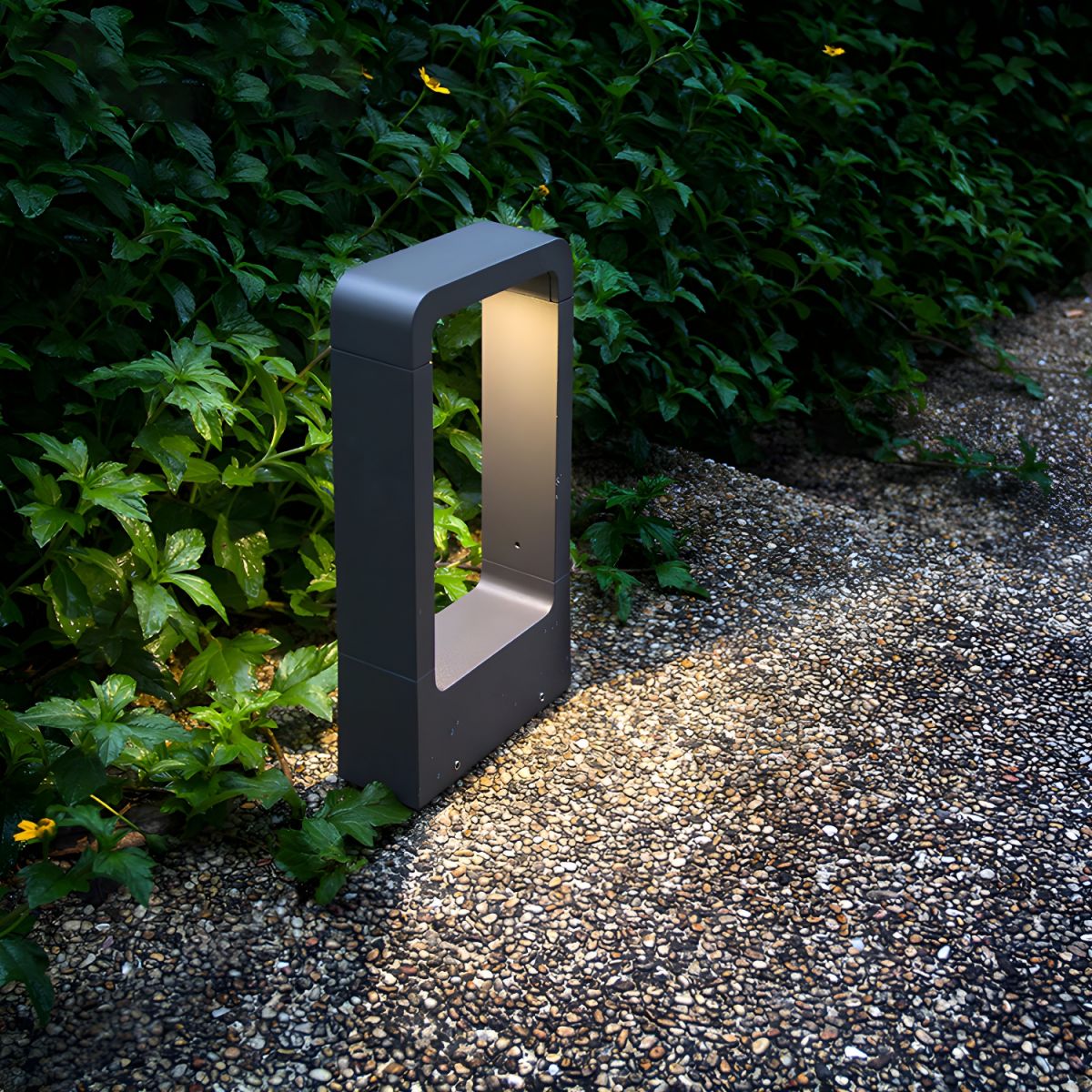 Outdoor Metal Pillar Light with Glass Shade | Postera