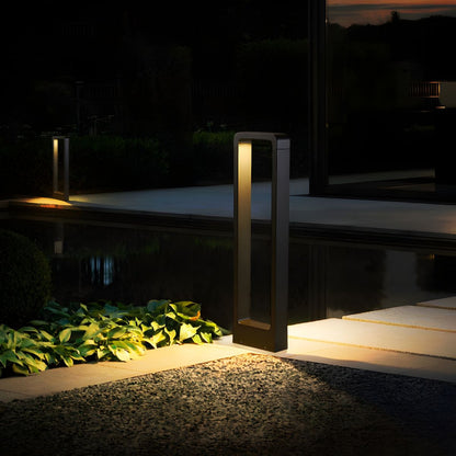 Outdoor Metal Pillar Light with Glass Shade | Postera