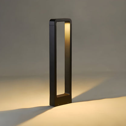 Outdoor Metal Pillar Light with Glass Shade | Postera