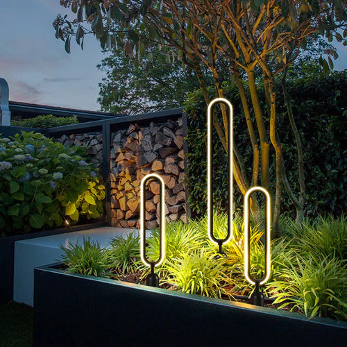 Oval Ring Solar Exterior Path Light in Metal | Solviora