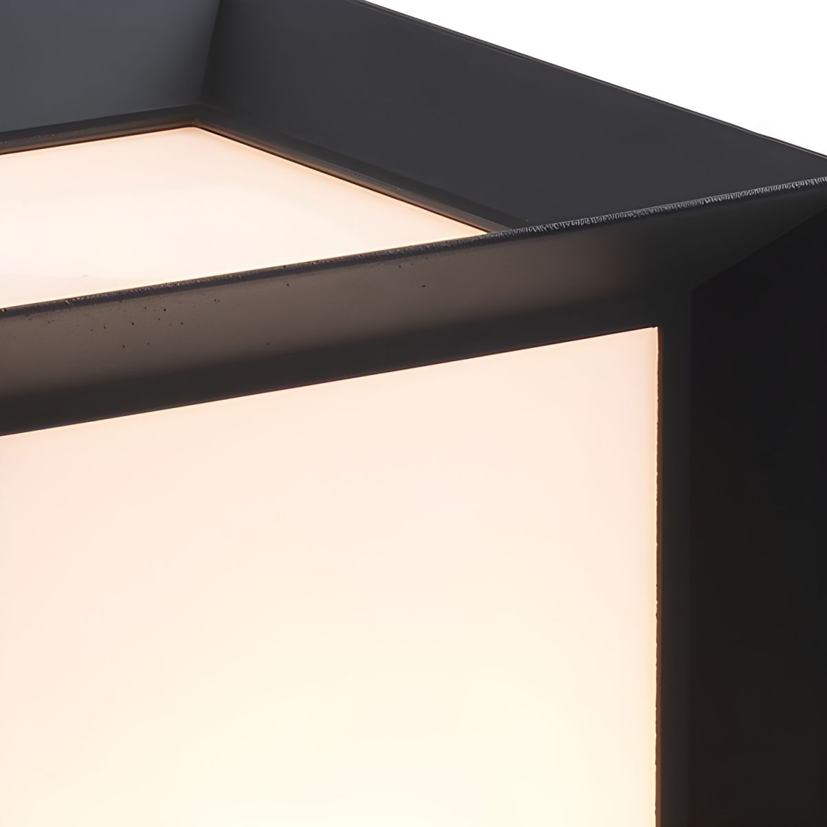 Rectangular Waterproof Aluminium Outdoor Light | FeranoPlastic Waterproof Rectangular Outdoor Light Fixture | Ferano