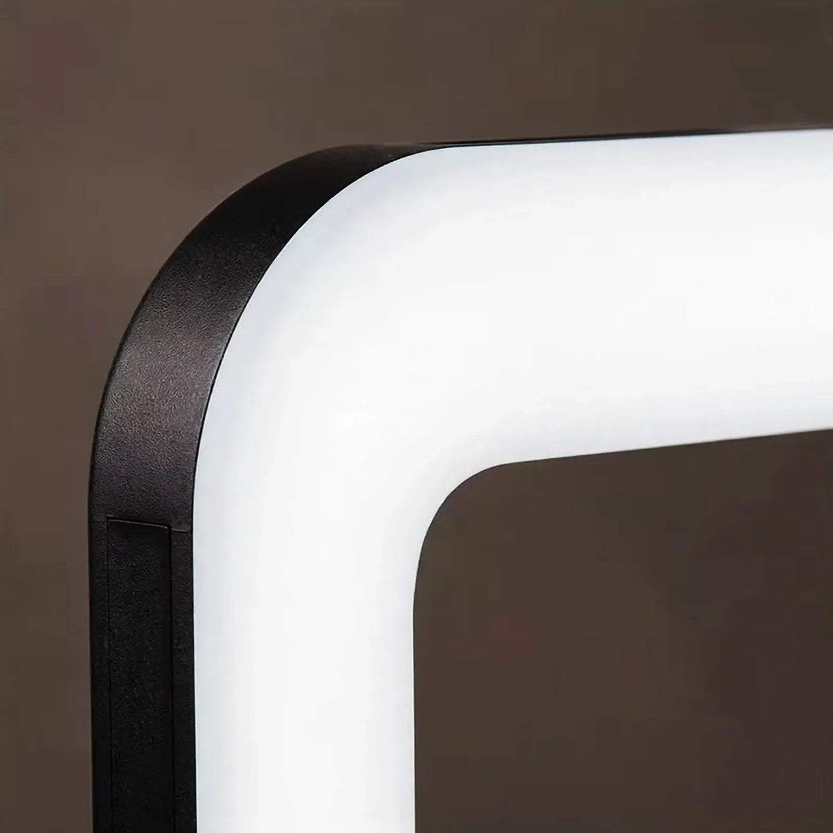 Rechargeable Handheld Ring Fill Light