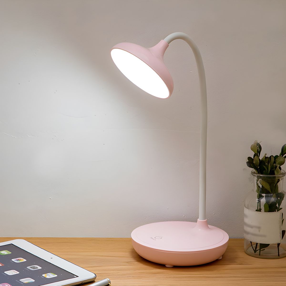 Rechargeable LED Table Lamp with Touch Control Modern | Velmoro