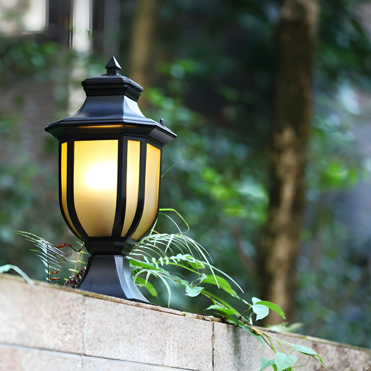 Retro Black Metal Outdoor Pillar Garden Light | Pillara