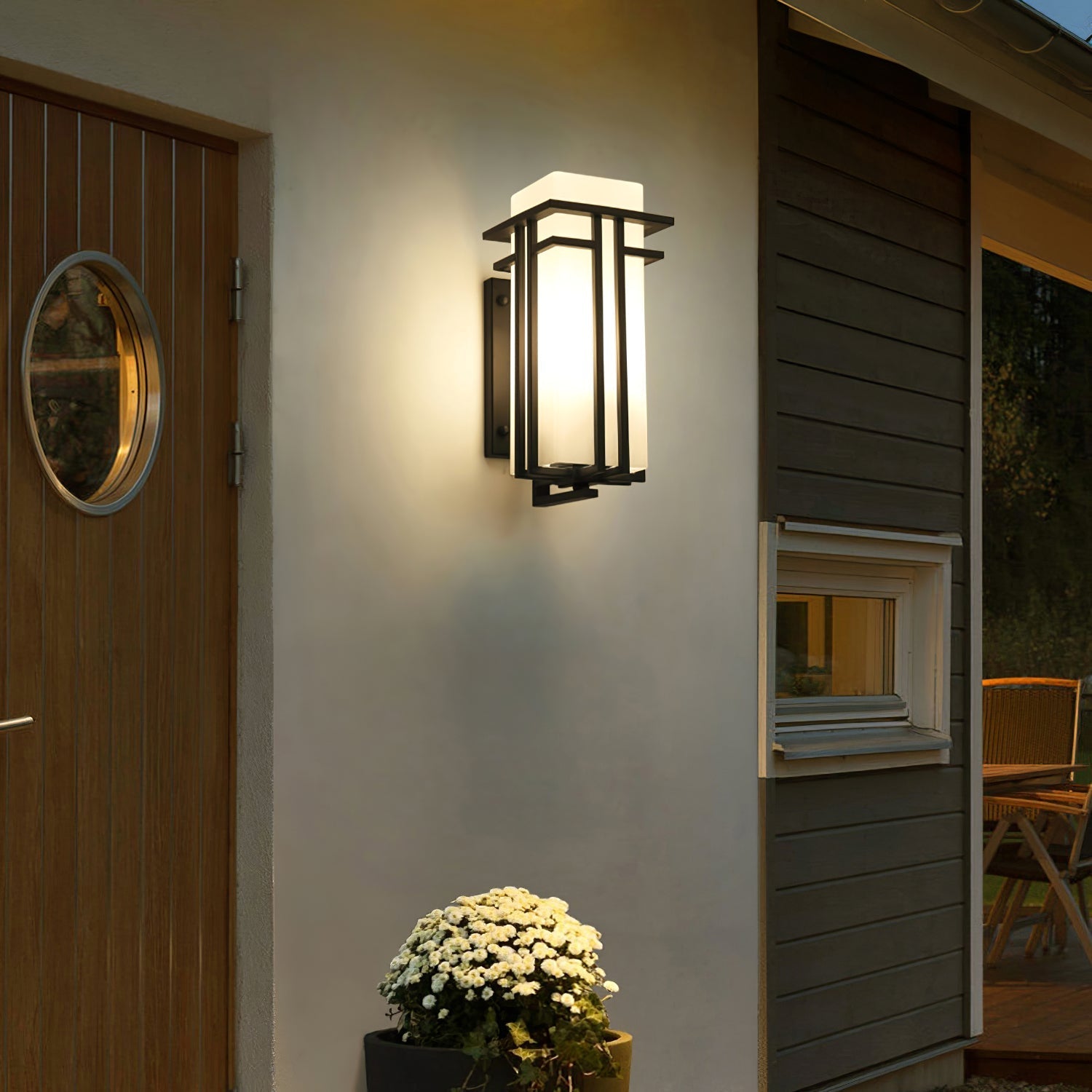 Retro Glass Industrial Outdoor Wall Mount Light | Terralux