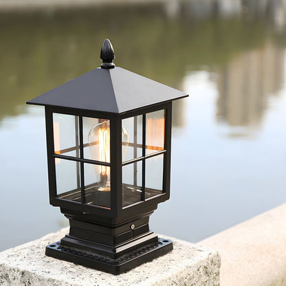 Retro Metal Garden Lantern Post Outdoor Light | Lanvero