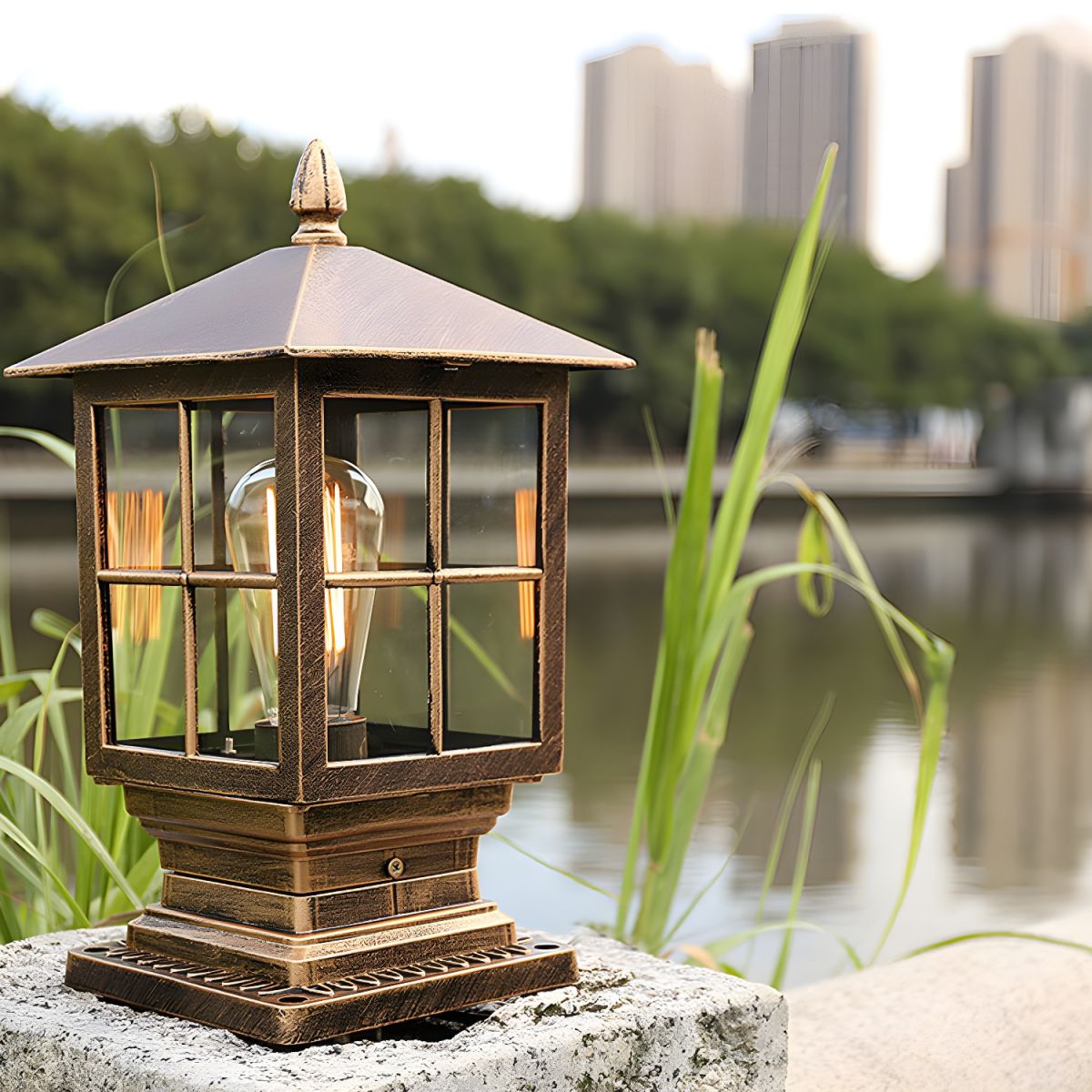 Retro Metal Garden Lantern Post Outdoor Light | Lanvero