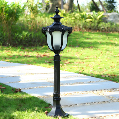 Retro Outdoor Garden Path Light with Prismatic Glass | Denvor