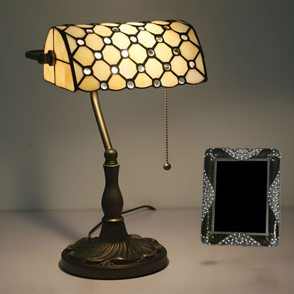Retro Tiffany Table Lamp with Gridded Glass Shade | Tynvora
