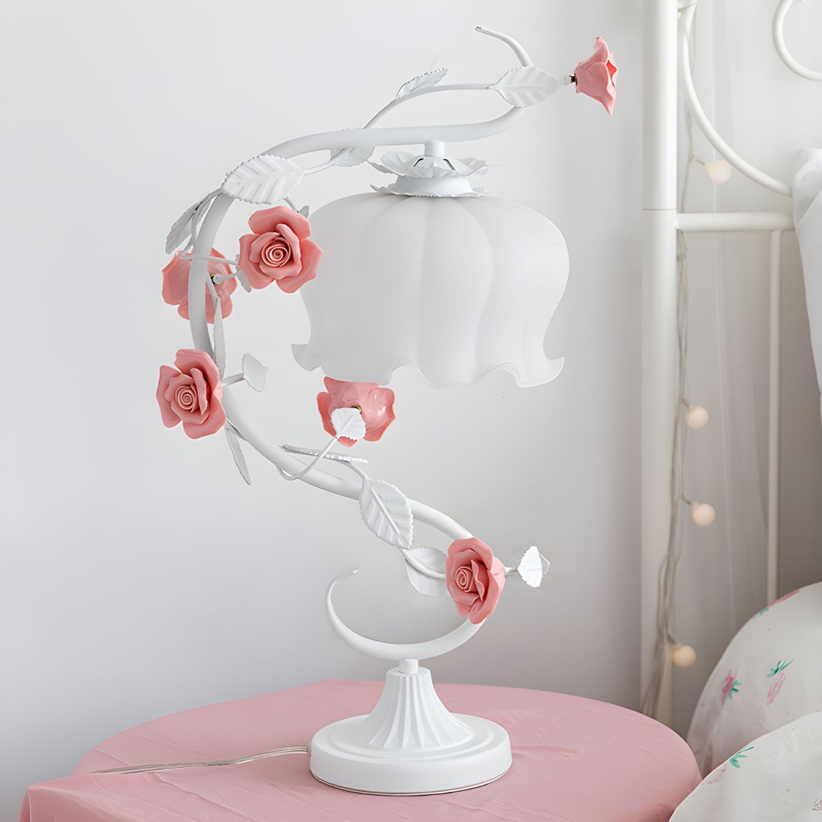 Shabby Chic Glass Shade Bedside Table Lamp | Qorziva