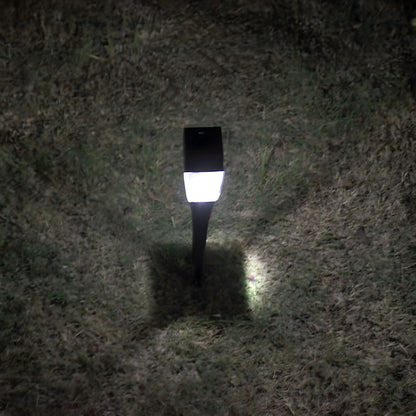 Solar LED Tapered Outdoor Garden Spike Light | Solvyn