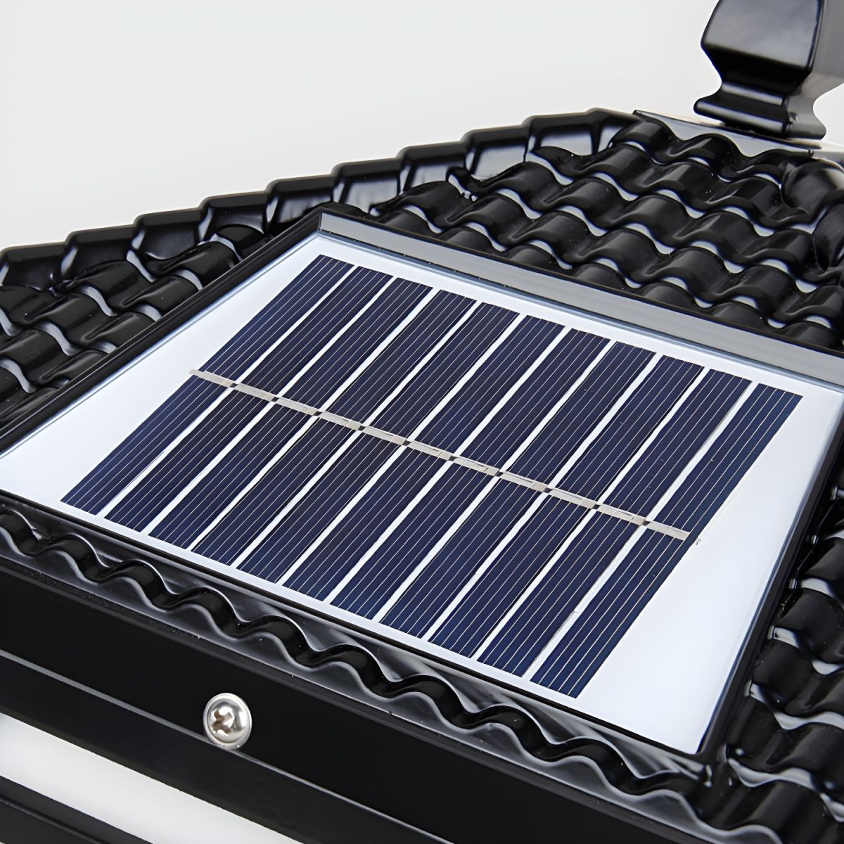 Solar Square Metal Outdoor Light for Modern Areas | Tilvora