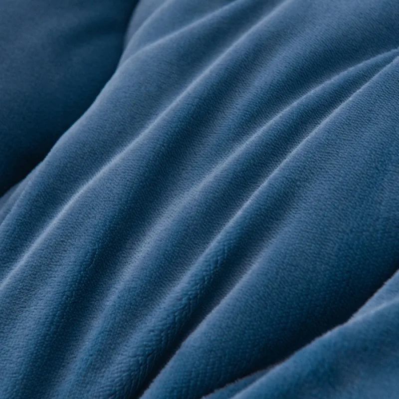 Thick Fleece Winter Comforter with Textured Design
