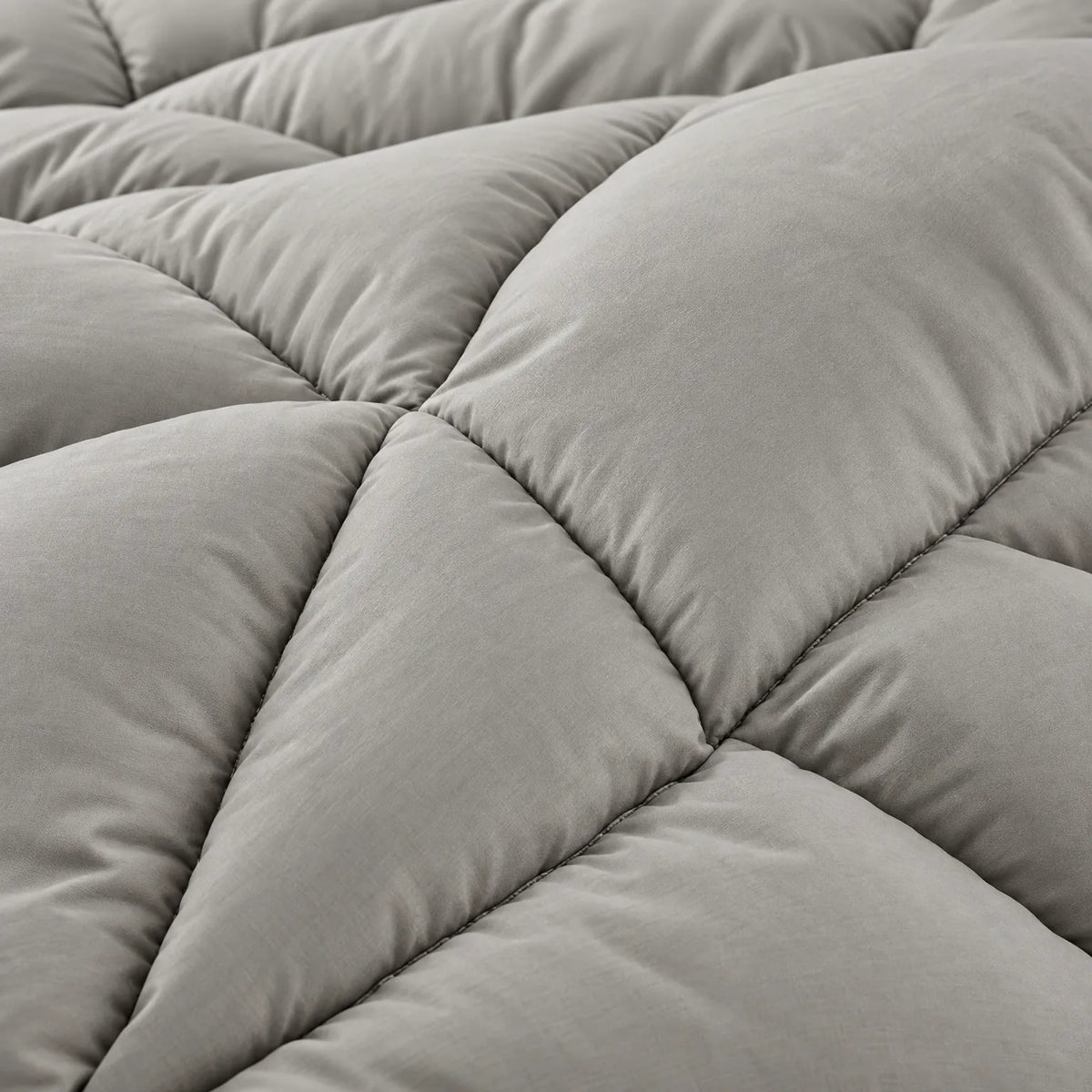 Thick Winter Down Comforter with Chevron Stitched Cotton Cover
