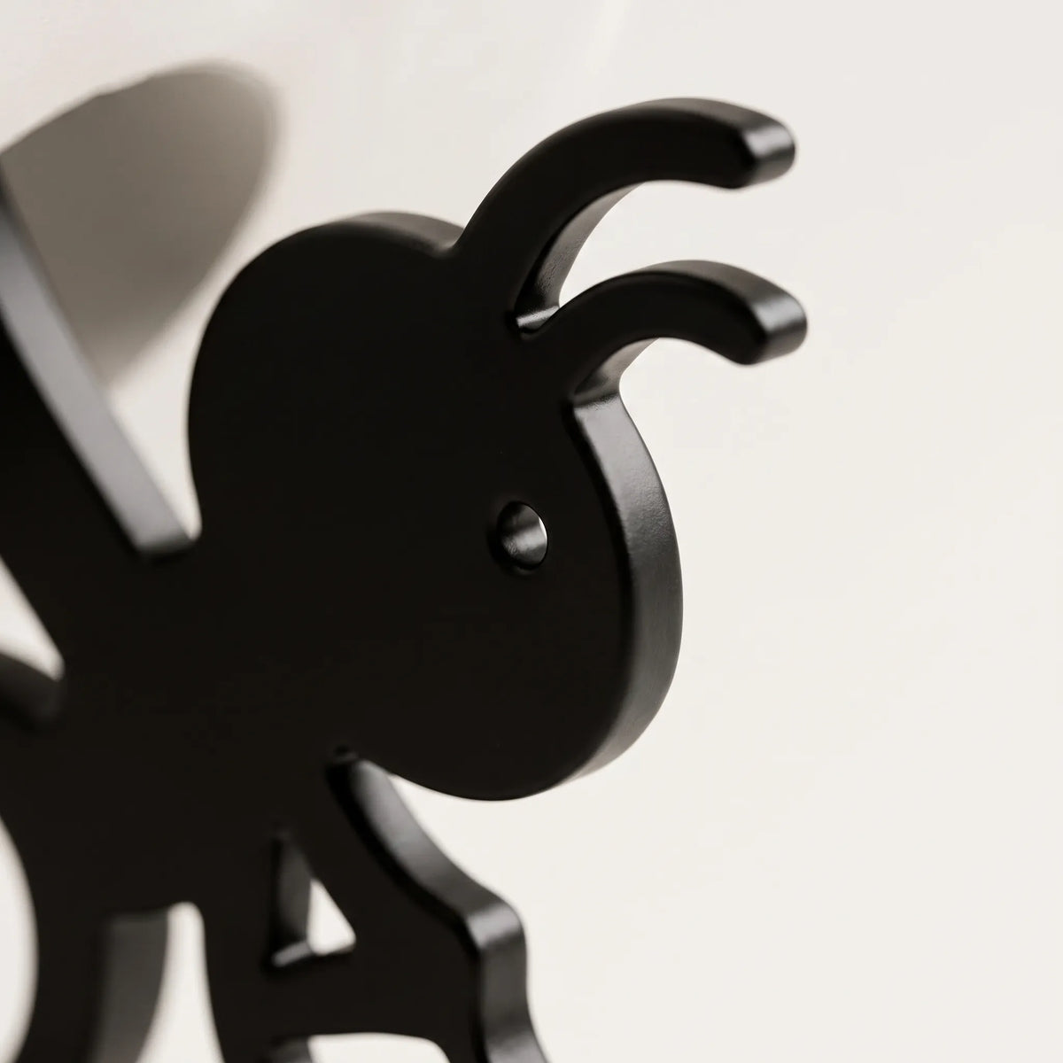 Toilet Paper Holder with Novelty Ant Design