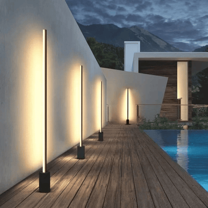 Vertical Stainless Steel LED Lawn Light Outdoor | Lamibra