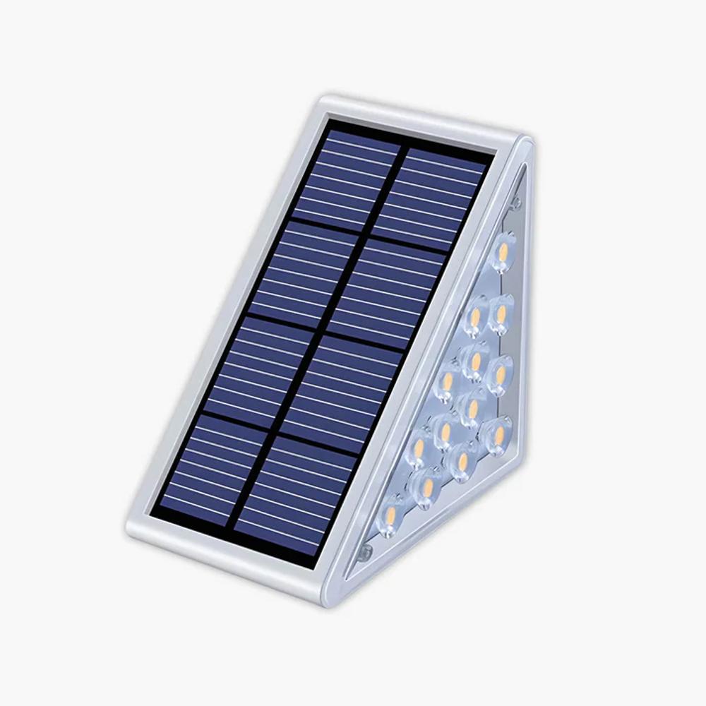 Warm White Solar LED Stair Light for Outdoors | Stepora