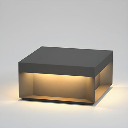 Waterproof Solar Metal Outdoor Pillar Garden Light | Velnor