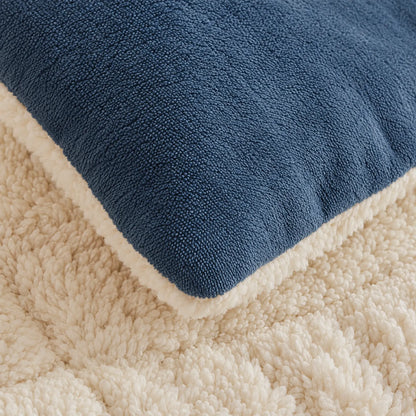 Weighted Winter Comforter with Plush Sherpa Lining