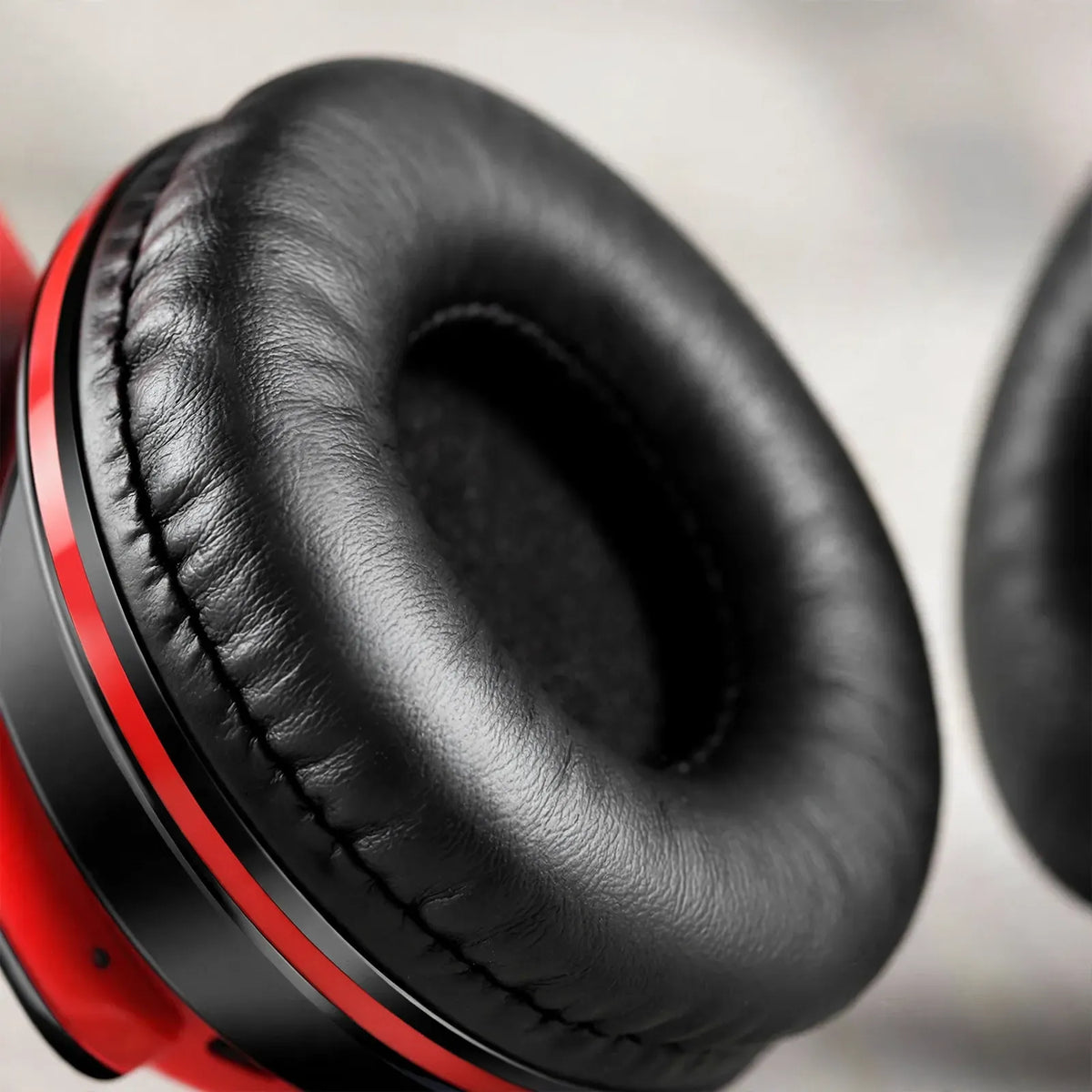 Wireless Over Ear Stereo Headphones