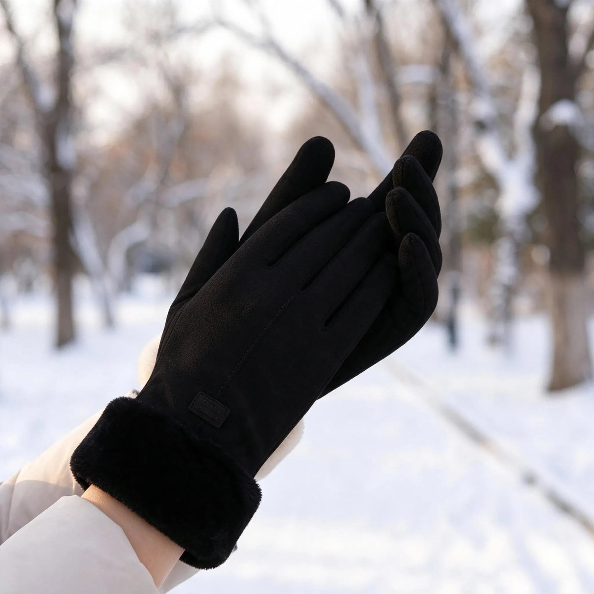 Women Plush Cuff Winter Gloves